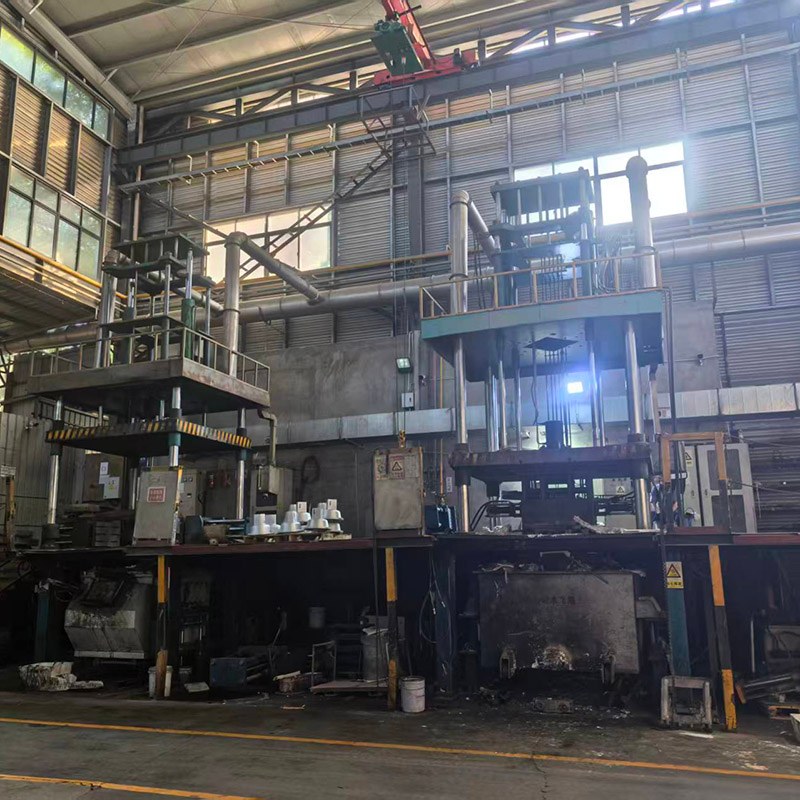 Colata a bassa pressione